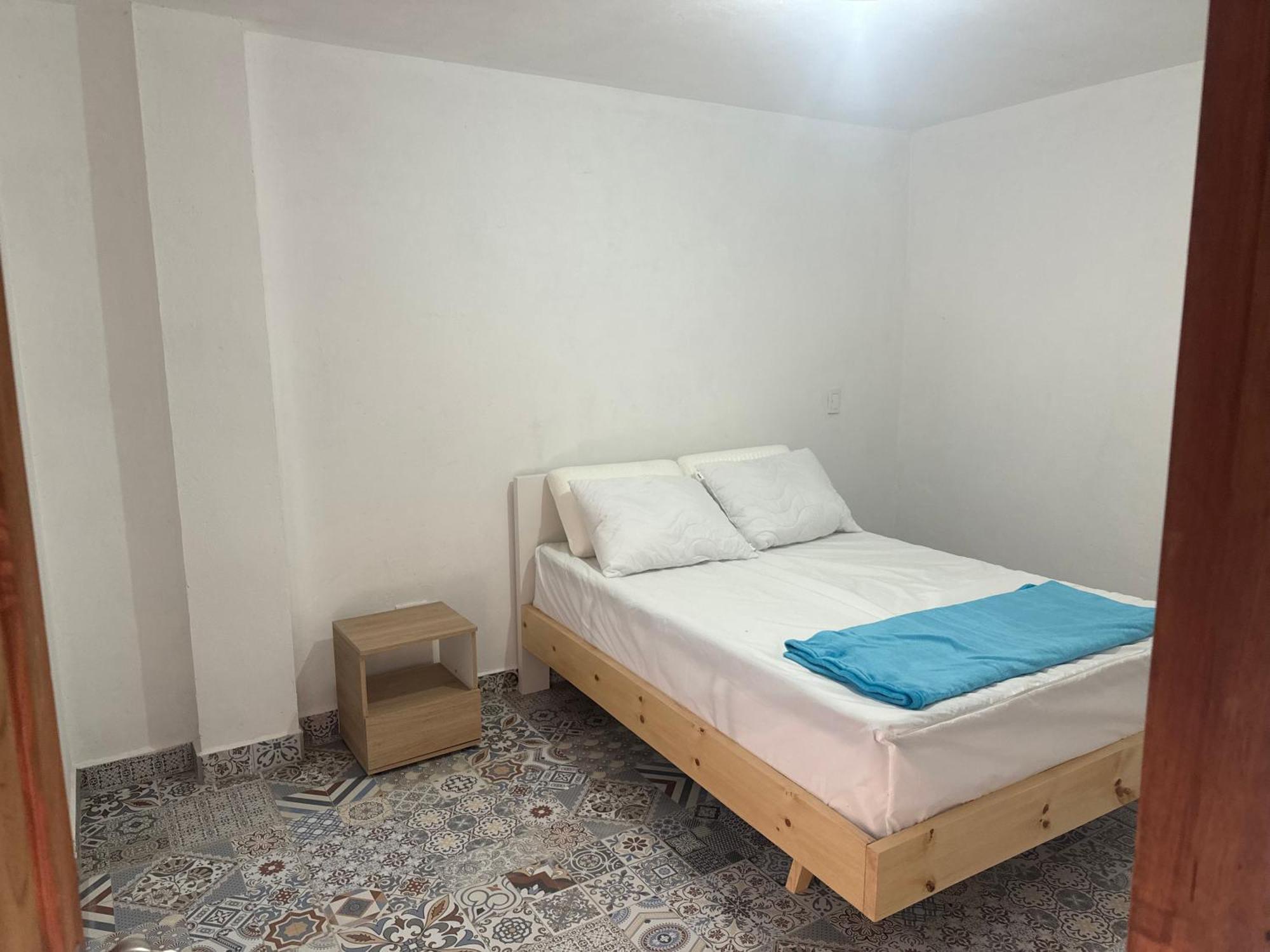 Colibri Apartment *