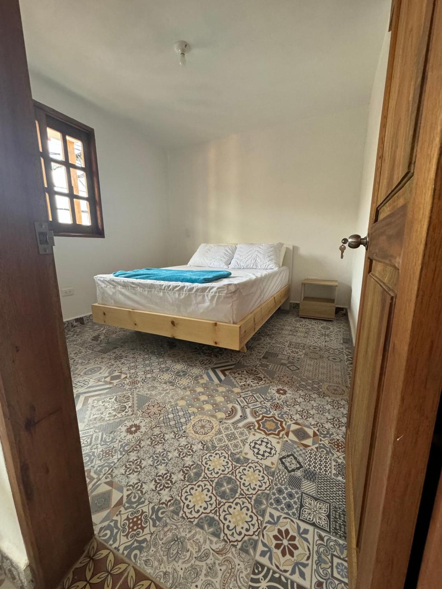 Colibri Apartment *